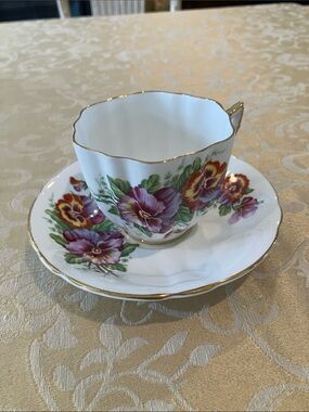 Vintage Windsor teacup & saucer, bone china pansy floral